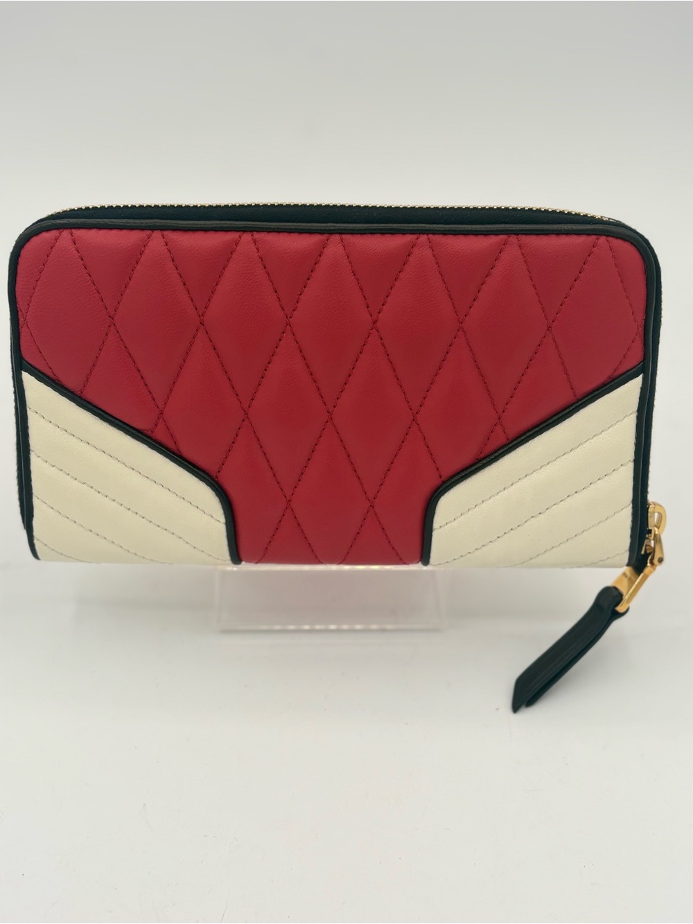 Miu Miu Rosso & Bianco Quilted Nappa Leather Zip Around Wallet - Picture 5 of 10